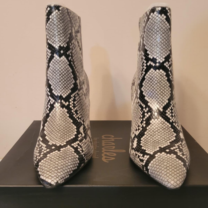 Charles David Overview Boot